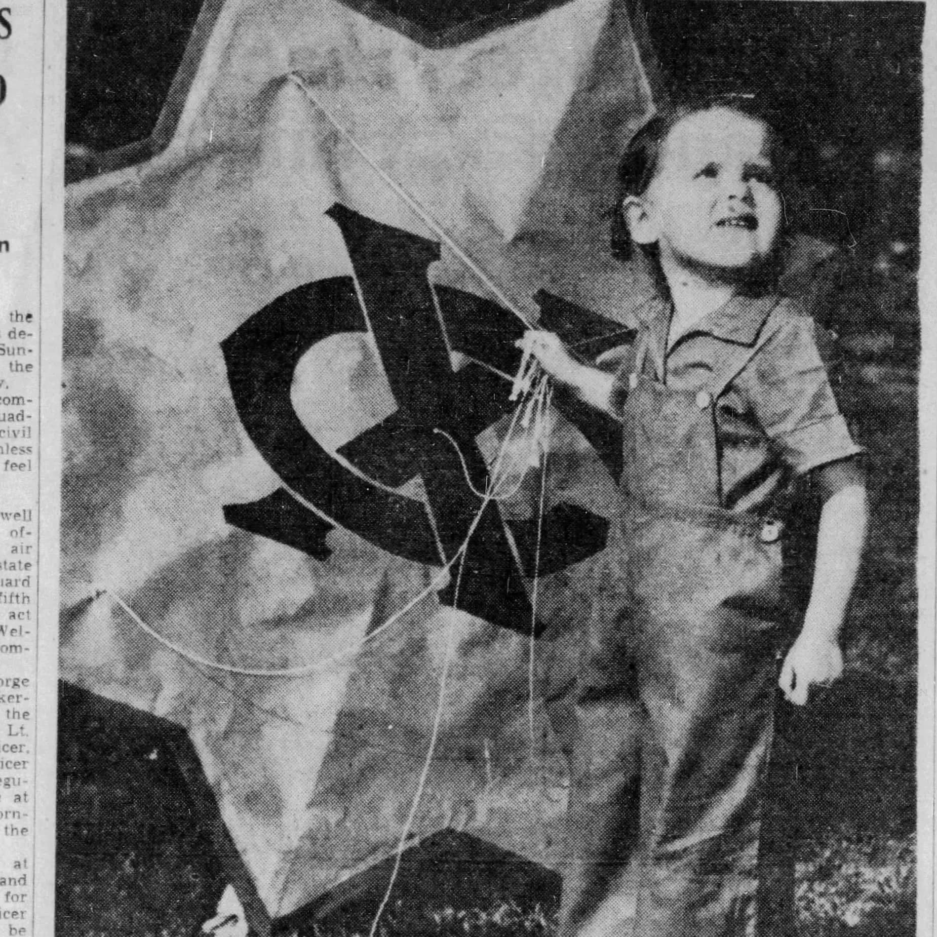 The annual kite tournament in 1943